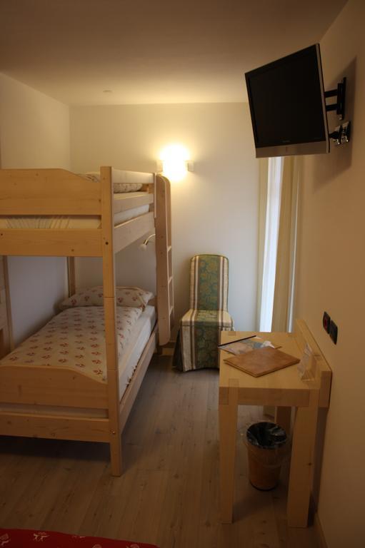 Agriturismo Pianrestel Cavalese Chambre photo